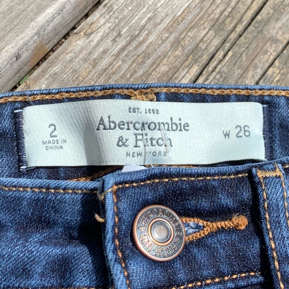 Abercrombie & Fitch EUC skinny size 2 - Picture 2 of 3